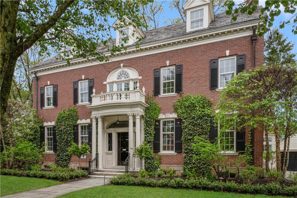 Hill & Harbor Design Build’s Landmark Transformation: Crafting Providence History